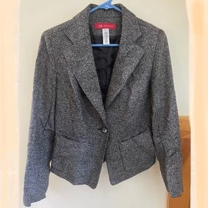 Anne Klein blazer, size 2, grey/white/black